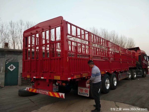 轻量化仓栅运输半挂车仓栅式半挂车图片