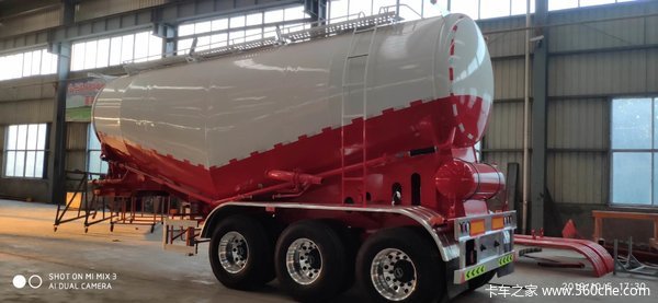 水泥罐车粉粒物料运输半挂车图片