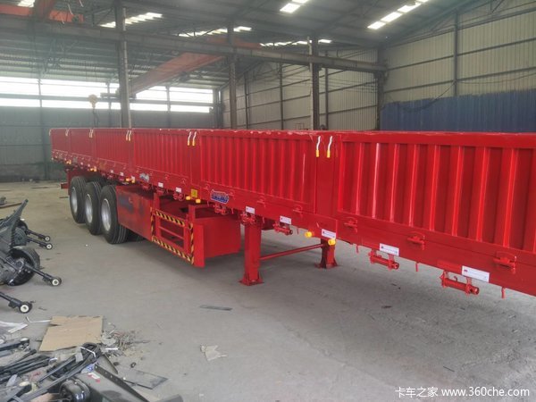 8米—13米栏板式半挂车栏板式半挂车图片