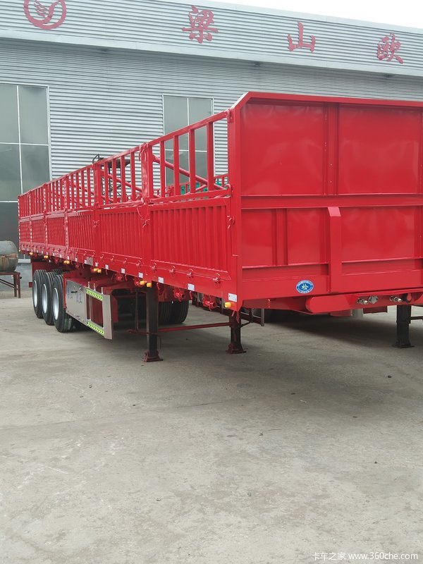 厂家直销各种半挂车，标箱，自卸后翻，支持以旧换新，分期付款。栏板式半挂车图片
