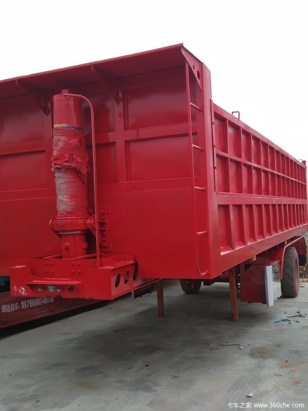 厂家直销各种半挂车，标箱，自卸后翻，支持以旧换新，分期付款。栏板式半挂车图片