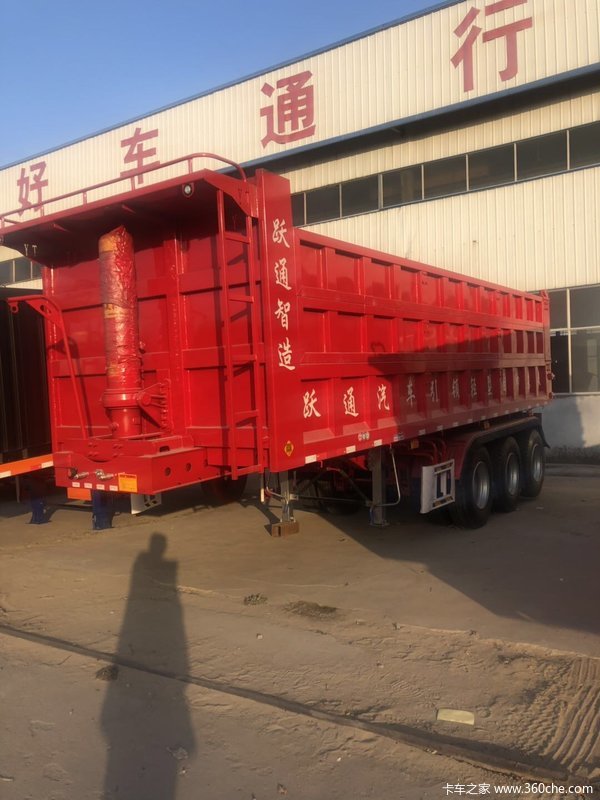 梁山跃通厂家促销—轻型一体式后翻.平板后翻自卸车.各种规格尺寸自卸半挂车图片