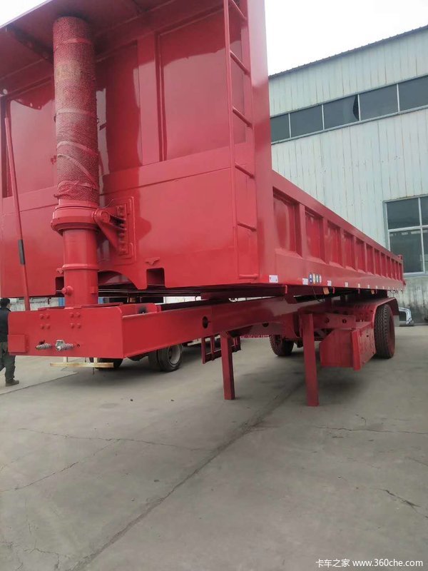 砂石料，自重轻，承载力更强，国家工信部公告企业自卸半挂车图片