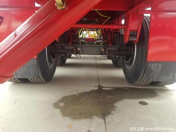 13米侧翻！支持分期，低首付，包牌自卸半挂车图片