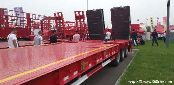 三线六轴四线八轴大件运输半挂车低平板半挂车图片