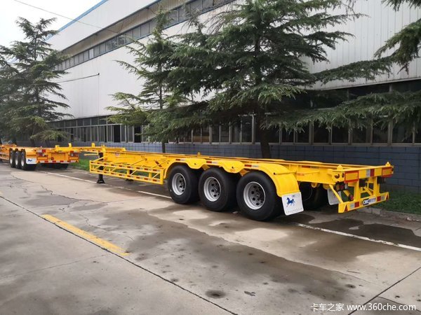 各种尺寸骨架车骨架式集装箱半挂车图片