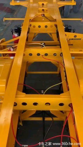 各种尺寸骨架车骨架式集装箱半挂车图片