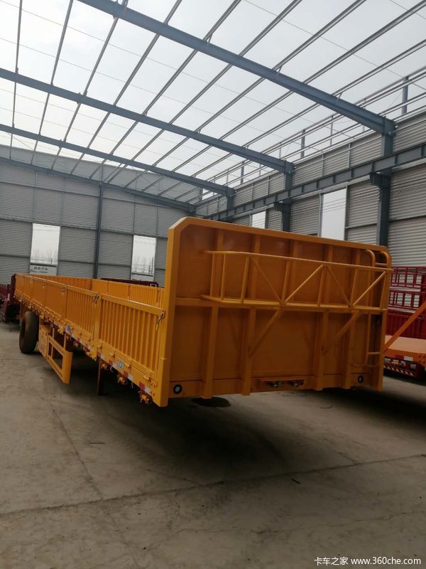 标准栏板式半挂车栏板式半挂车图片