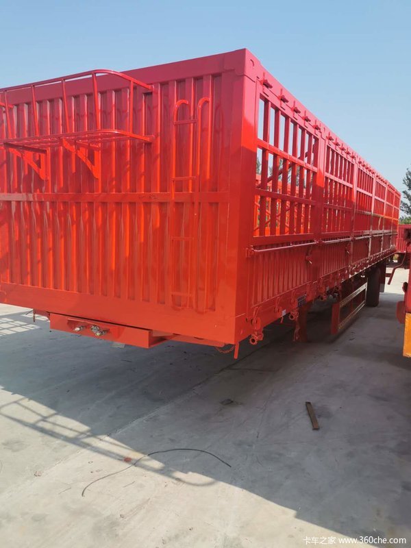 苍栏半挂车板簧配置仓栅式半挂车图片