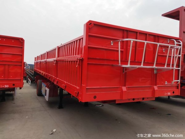 标车侧翻，13米*2.55米*0.6米，轻量化车型，面向全国支持按揭自卸半挂车图片