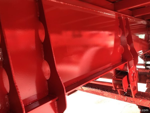 13米600箱板，全国正常上户型、可包牌自卸半挂车图片