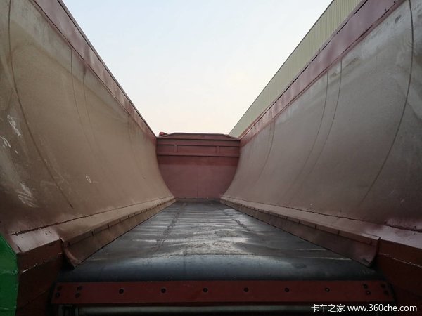 智能输送带式自卸半挂车自卸半挂车图片