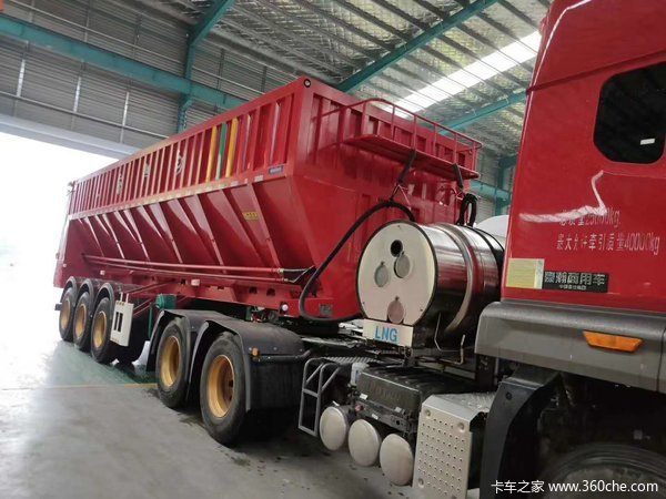 自卸履带式半挂车自卸半挂车图片