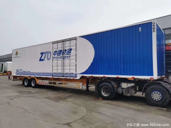 骨架集装厢集装箱式半挂车图片