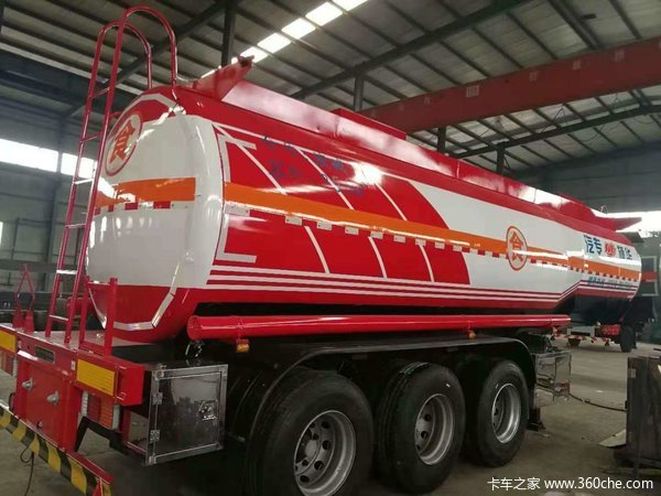 液碱罐罐式半挂车图片