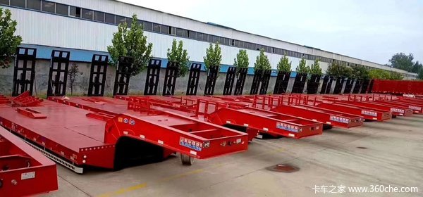 后翻自卸7.3吨侧翻自卸，下灰罐自卸半挂车图片