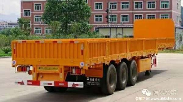 湖南半挂车厂家直销集装箱式半挂车图片