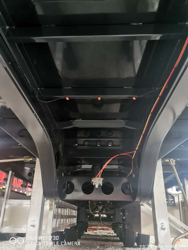 锣响只做高品质挂车仓栅式半挂车图片