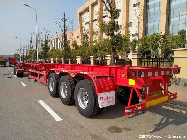 湖南长沙半挂车厂家，各种车型支持分期付款。骨架式集装箱半挂车图片