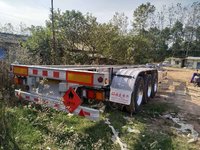 危险品骨架集装箱碟刹空气悬挂骨架式集装箱半挂车图片