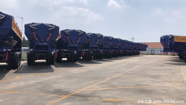 智能输送带自卸车自卸半挂车图片