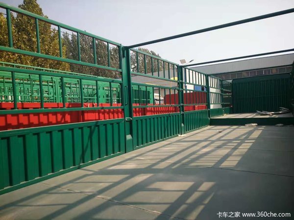 苍栏运输半挂车仓栅式半挂车图片