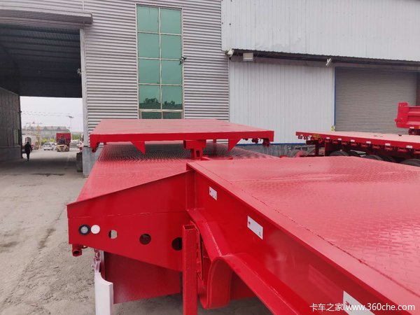 13.75米低平板，等宽板，可带等宽手续出售！双资质低平板半挂车图片