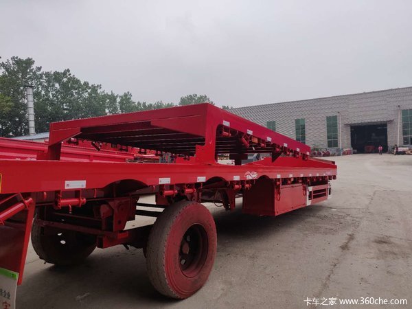 13.75米低平板，等宽板，可带等宽手续出售！双资质低平板半挂车图片