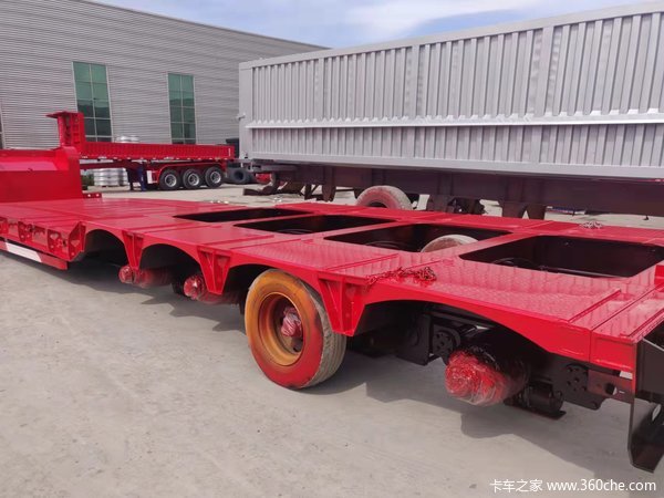 专业订做三线六轴，四线八轴，五线十轴等，各种尺寸大件运输半挂车！轴线挂车图片