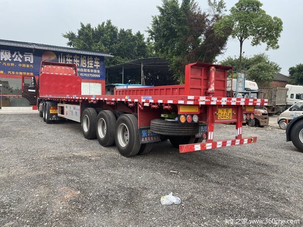 东旭挂车13米平板挂车能上叉车能分期付款自重6吨5平板式半挂车图片