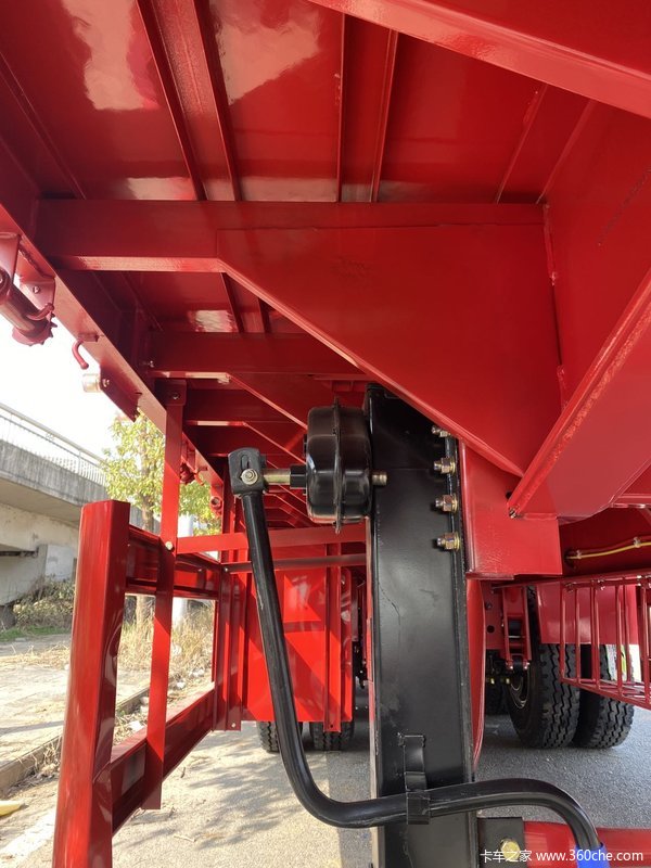 中集牌栏板车栏板式半挂车图片