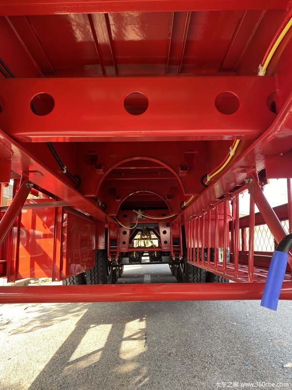 中集牌栏板车栏板式半挂车图片