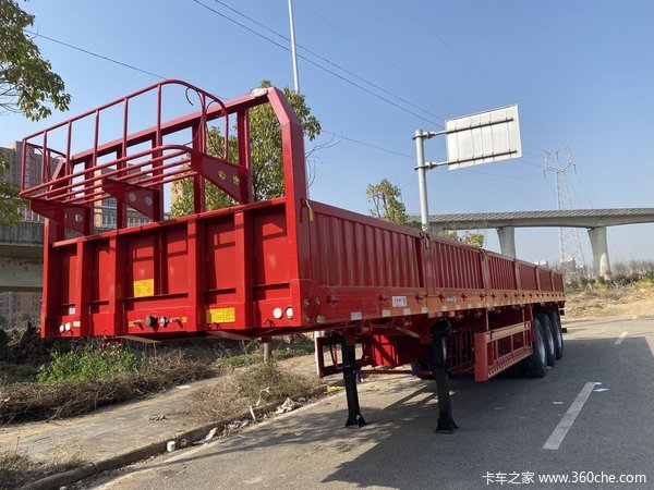 中集牌栏板车栏板式半挂车图片