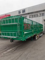 仓栏半挂车仓栅式半挂车图片